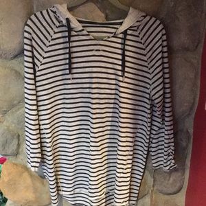 NEW Calvin Klein women’s size M hoodie